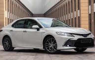Toyota Camry Q  2022 - Cần bán Toyota Camry Q sản xuất năm 2022, màu trắng, nhập khẩu giá 1 tỷ 167 tr tại Hà Nội