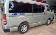 Toyota Hiace MT 2010 - Cần bán gấp Toyota Hiace MT năm 2010, màu xanh lam giá 310 triệu tại Đắk Lắk