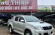 Toyota Hilux 2013 - Bán Toyota Hilux 2.5E MT sản xuất năm 2013, màu bạc, 420 triệu giá 420 triệu tại Hải Dương