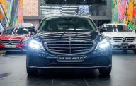 Bán ô tô Mercedes C200 năm 2020, màu xanh lam giá 1 tỷ 555 tr tại Hà Nội