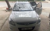 Hyundai i30 2011 - Bán Hyundai i30 sản xuất 2011, màu trắng xe gia đình, 300 triệu giá 300 triệu tại Thanh Hóa
