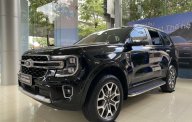 Ford Everest 2022 - Màu đen, giao tháng 8. Giá tốt nhất Miền Bắc. Hỗ trợ vay 85% giá xe, lãi thấp. Hoàn thiện lăn bánh a-z giá 1 tỷ 245 tr tại Cao Bằng