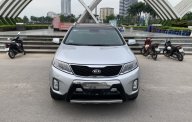 Kia Sorento 2017 - Xe màu bạc giá 735 triệu tại Nam Định