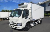 Hino 300 Series 2022 - Thùng đông lạnh Quyền Auto - tải trọng 1 tấn 9 giá 608 triệu tại Tp.HCM