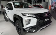 Mitsubishi Triton 2022 - Màu trắng xe sẵn giao ngay tặng nắp thùng cuộn hoặc bảo hiểm vật chất giá 780 triệu tại Tp.HCM