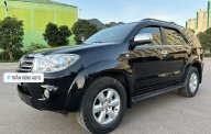 Toyota Fortuner 2010 - Màu đen số sàn giá hữu nghị giá 515 triệu tại Sơn La