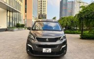 Peugeot Traveller 2019 - Màu xám, xe nhập giá 1 tỷ 650 tr tại Hà Nội