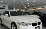 BMW 328i 2015 - Trắng, nội thất kem giá 859 triệu tại Hà Nội