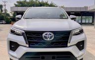 Toyota Fortuner 2022 - Màu trắng giá 1 tỷ 118 tr tại Hòa Bình