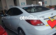 Hyundai Accent Cần nhượng lại gấp  xe gia đình màu trắng 2017 - Cần nhượng lại gấp Accent xe gia đình màu trắng giá 305 triệu tại Tp.HCM