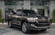 Toyota Land Cruiser 2018 - Nhập Trung Đông, phiên bản đầy đủ phụ kiện giá 5 tỷ 990 tr tại Hà Nội
