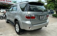 Toyota Fortuner 2009 - Màu bạc số sàn giá 485 triệu tại Bình Dương