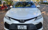 Toyota Camry 2022 - Xe gia đình siêu lướt chính chủ giá 1 tỷ 150 tr tại Đồng Nai