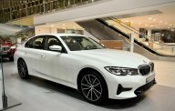 BMW 320i 2023 - Giá tốt nhất tháng 10, sẵn giao ngay, ưu đãi tiền mặt, tặng gói bảo hành và phụ kiện full theo xe giá 1 tỷ 295 tr tại Tp.HCM