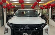 Mitsubishi Triton 2022 - Hỗ trợ 100% thuế trước bạ - Tặng Bảo hiểm vỏ - Nóc thùng cuộn cơ cao cấp - Trả góp 0% giá 905 triệu tại Sơn La