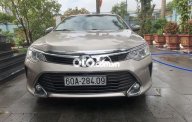 Toyota Camry Bán xe  2.0E 2016 xe gia đình đi còn rất mới 2016 - Bán xe Camry 2.0E 2016 xe gia đình đi còn rất mới giá 585 triệu tại Đồng Nai