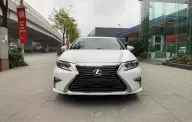 Lexus ES 250 2018 - Bán Lexus ES250 Model và đăng ký 2018, 1 chủ từ mới, xe siêu đẹp. giá 1 tỷ 290 tr tại Hà Nội