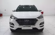 Hyundai Tucson 2.0 đặc biệt ATH 2020 - Cần bán Hyundai Tucson 2.0 đặc biệt ATH năm 2020, màu trắng, xe gia đình chạy chuẩn km giá 720 triệu tại Hà Nội