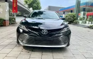 Toyota Camry 2.0G 2019 - Bán xe Toyota Camry 2.0G đời 2019, màu đen, nhập khẩu, nhập khẩu, xe chỉ đi lại gia đình giá 805 triệu tại Hà Nội