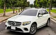 Mercedes-Benz GLC 300 2019 - Cần bán xe Mercedes GLC300 đời 2019, màu trắng nâu giá 1 tỷ 360 tr tại Hà Nội