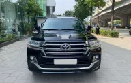 Toyota Land Cruiser 4.6 V8 2019 - Bán Toyota Land Cruiser 4.6 V8 đời 2019, màu đen, nhập khẩu nguyên chiếc giá 3 tỷ 900 tr tại Hà Nội