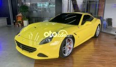 Cần bán lại xe Ferrari California sản xuất 2015, màu vàng, xe nhập giá 10 tỷ 500 tr tại Tp.HCM