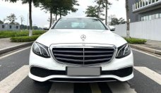 Bán Mercedes E200 sản xuất năm 2016, màu trắng giá 1 tỷ 390 tr tại Hà Nội