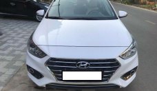 Cần bán lại xe Hyundai Accent 1.4MT năm 2018, màu trắng, giá 368tr giá 368 triệu tại Tp.HCM