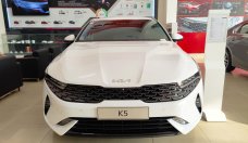 Kia K5 2022 - Sẵn xe giao ngay - Nhiều ưu đãi giá trị giá 884 triệu tại Tp.HCM