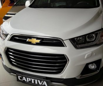 Chevrolet Captiva Revv LTZ 2017 - Bán Chevrolet Captiva Revv LTZ đời 2018, Alo trực tiếp để nhận giá rẻ nhất cạnh tranh nhất