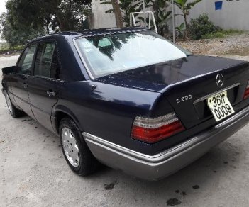 Mercedes-Benz E class E230 1990 - Cần bán lại xe Mercedes E230 năm 1990, màu đen