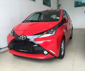 Toyota Aygo 2016 - Bán ô tô Toyota Aygo năm 2016, xe mới, màu đỏ, xe nhập, giá bán 709tr