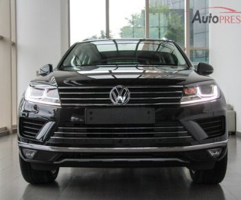 Volkswagen Touareg 2015 - Giá xe Volkswagen Touareg sản xuất 2015, màu đen, nhập khẩu, Volkswagen Touareg mua ở đâu