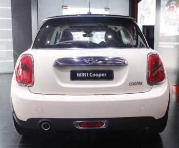 Mini Cooper 2015 - Bán Mini Cooper đời 2015, màu trắng, nhập khẩu chính hãng