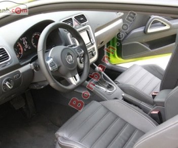 Volkswagen Scirocco 2013 - Mình cần bán ô tô Volkswagen Scirocco đời 2013, màu trắng, nhập khẩu chính hãng