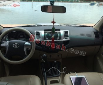 Toyota Hilux G 4x4MT 2014 - Bán xe cũ Toyota Hilux G 4x4MT đời 2014, nhập khẩu chính hãng