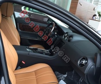 Jaguar XJ Series L V6 3.0L 2015 - Cần bán Jaguar XJ series L V6 3.0L đời 2015, màu đen, nhập khẩu
