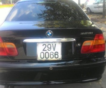 BMW 3 Series 325i   2002 - Bán xe cũ BMW 3 Series 325i sản xuất 2002, màu đen, 237tr
