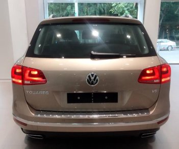 Volkswagen Touareg E 2016 - Cần bán xe Volkswagen Touareg E đời 2016, xe mới