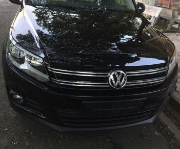 Volkswagen Tiguan 2016 - Bán Volkswagen Tiguan đời 2016, màu đen, nhập khẩu nguyên chiếc