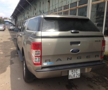 Ford Ranger XLS - AT 2016 - Bán Ford Ranger XLS - AT đời 2016, màu vàng, xe nhập chính chủ