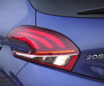 Peugeot 208 2016 - Cần bán xe Peugeot 208 năm 2016, màu xanh lam, nhập khẩu nguyên chiếc, giá chỉ 850 triệu