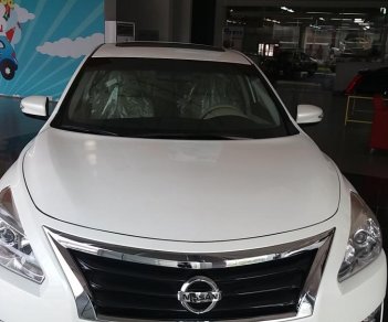 Nissan Teana 2.5 SL 2015 - Cần bán Nissan Teana 2.5 SL đời 2015, màu trắng, nhập khẩu nguyên chiếc, giao xe ngay giá thỏa thuận