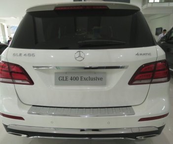 Mercedes-Benz GLE-Class GLE400 4 Matic Exclusive 2016 - Cần bán xe Mercedes GLE 400 4 Matic Exclusive sản xuất 2016, màu trắng, xe nhập, khuyến mãi lớn cuối năm