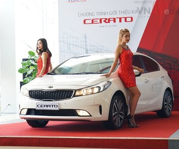 Kia Cerato 1.6 MT 2018 - Giá bán Kia Cerato 1.6 MT tại Kia Phạm Văn Đồng, giảm giá sốc tháng 5/2018, mua xe chỉ với 120 triệu - Lh: 0938809627