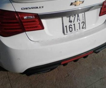 Chevrolet Lacetti 2015 - Cần bán xe Chevrolet Lacetti sản xuất 2015, màu trắng số sàn, giá 500tr