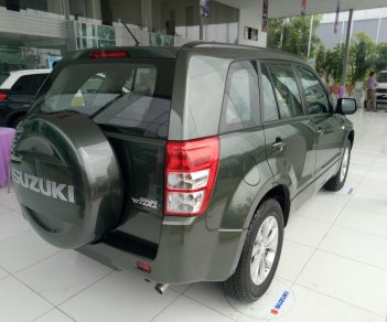 Suzuki Grand vitara 2017 - Cần bán Suzuki Grand Vitara 2017, khuyến mại 170 triệu, hỗ trợ ngân hàng, xe giao ngay - LH: 0985.547.829