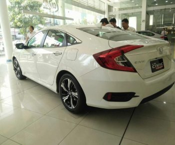 Honda Civic 1.5 Turbo 2017 - Bán xe Civic 2018, chỉ một cuộc gọi phục vụ từ A-Z => LH: 0938.888.978