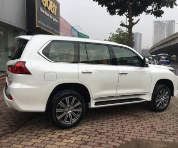 Lexus LX 570 Sport Plus 2017 - Bán Lexus LX 570 Sport Plus đời 2017, màu trắng, nhập khẩu châu Âu