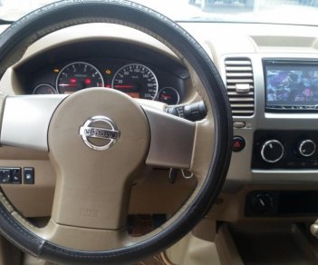 Nissan Navara XE 2013 - Cần bán lại xe Nissan Navara XE đời 2013, màu xám, xe nhập số tự động, 550 triệu